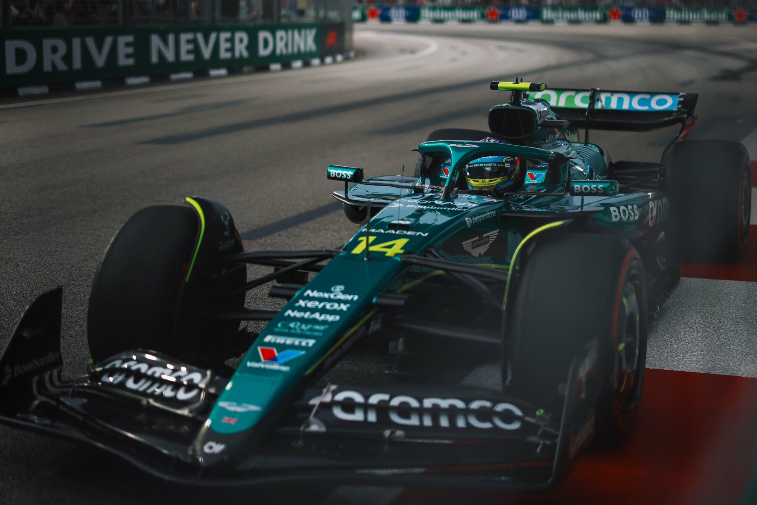 Aston Martin's Singapore Q1: Alonso Blames Setup for Qualifying Woes